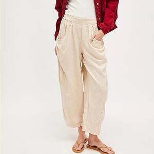 Free People High Road Solid Pull-On Barrel Cream Wide Leg Pants